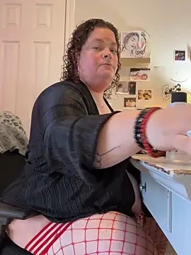 MsStrawbooty online show from February 2026 05:20:01 PM