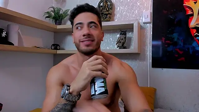 Snapshot of Nate_franco chatting on October 2025 04:13:01 AM Nate franco online show from October 2025 04:13:01 AM