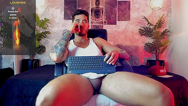 Snapshot of Nate_franco chatting on September 2025 04:23:01 AM Nate franco online show from September 2025 04:23:01 AM