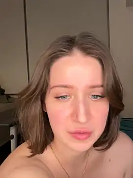 nerdynina online show from January 2025 04:33:01 AM