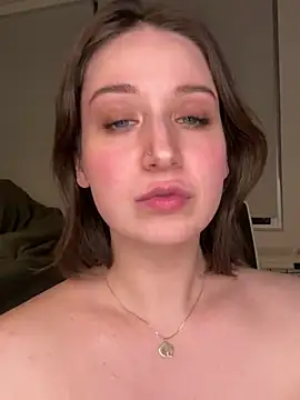 nerdynina online show from February 2025 12:31:02 AM