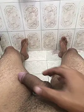 Snapshot of hoot07089 chatting on March 2025 07:54:01 PM hoot07089 online show from March 2025 07:54:01 PM