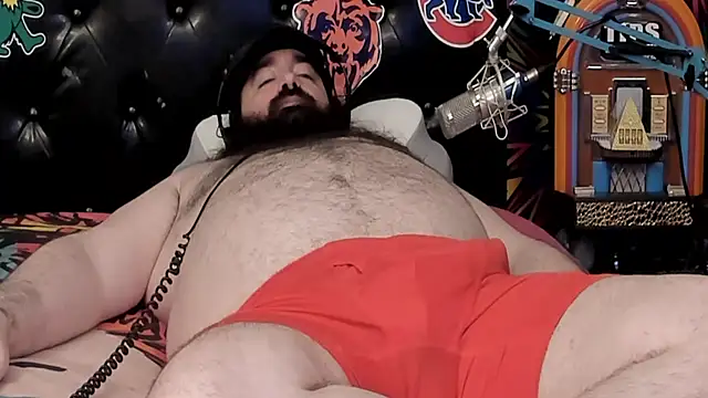 Snapshot of Dominant_BEAR chatting on September 2025 08:41:02 PM Dominant BEAR online show from September 2025 08:41:02 PM