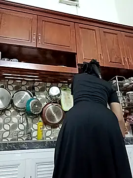 Snapshot of ___Erin___ chatting on November 2025 03:34:01 AM Erin online show from November 2025 03:34:01 AM