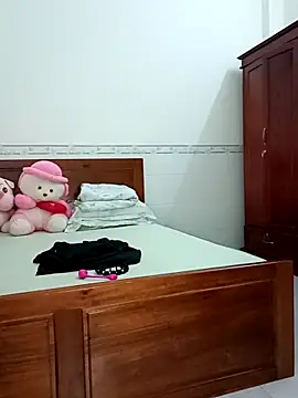    Erin    online show from March 2026 02:22:01 AM