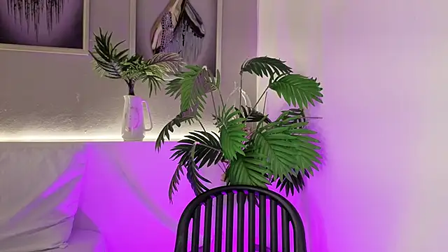 samanthaevanss1 online show from April 2026 03:09:01 AM