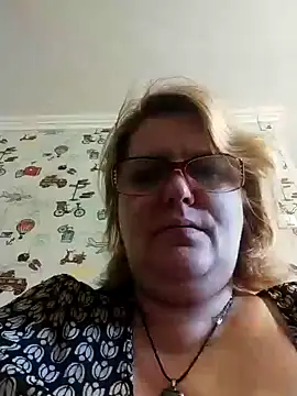 Forest-Lady online show from March 2025 01:06:01 PM