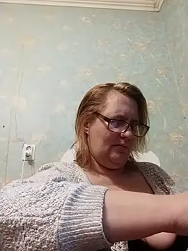 Forest-Lady online show from November 2025 11:43:01 AM