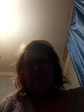 Forest-Lady online show from January 2026 02:01:02 PM