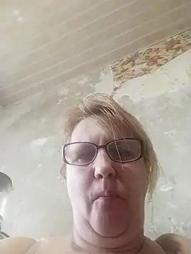 Forest-Lady online show from March 2026 03:02:02 PM