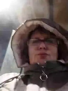 Forest-Lady online show from February 2025 04:52:01 PM