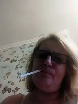 Forest-Lady online show from October 2025 09:20:02 AM