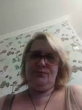 Forest-Lady online show from March 2025 09:50:01 AM