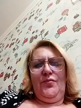 Forest-Lady online show from September 2025 02:53:02 PM