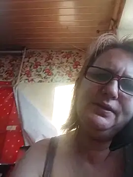 Forest-Lady online show from December 2025 09:37:02 AM