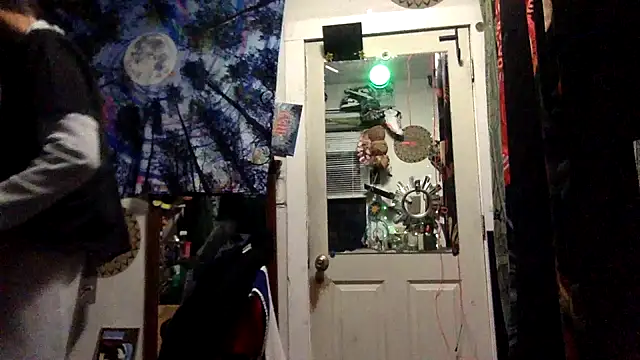 Snapshot of Robriguezxxx chatting on November 2025 06:17:01 AM Robriguezxxx online show from November 2025 06:17:01 AM