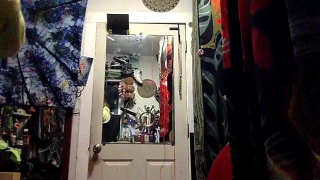 Snapshot of Robriguezxxx chatting on November 2025 05:44:02 AM Robriguezxxx online show from November 2025 05:44:02 AM