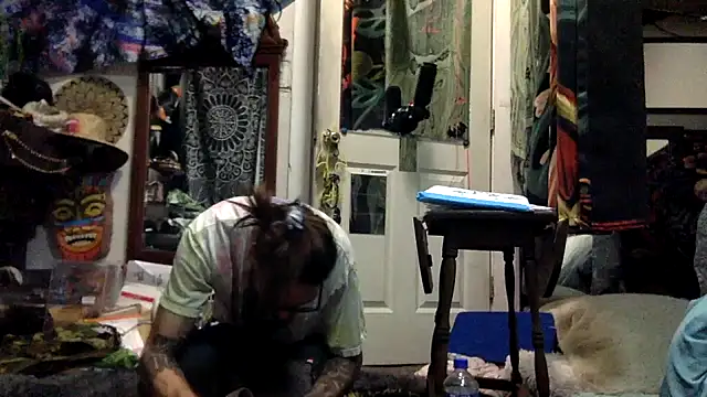 Snapshot of Robriguezxxx chatting on December 2025 08:30:01 AM Robriguezxxx online show from December 2025 08:30:01 AM