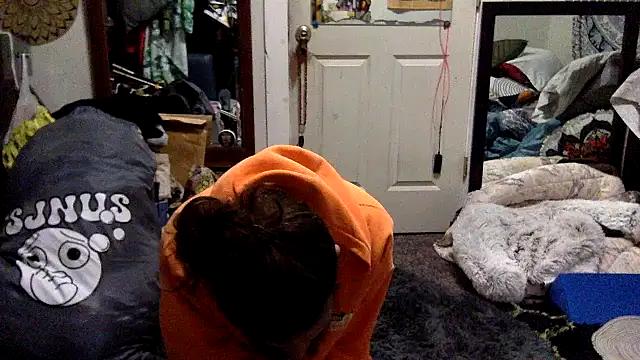 Snapshot of Robriguezxxx chatting on October 2025 03:38:02 AM Robriguezxxx online show from October 2025 03:38:02 AM