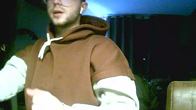 brendonsteamy online show from March 2025 10:44:01 AM