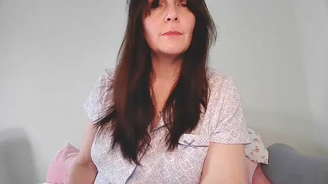 BlueEyezIrish online show from November 2025 07:28:01 PM