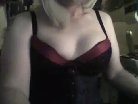 Snapshot of ditchwater chatting on October 2025 05:30:01 AM ditchwater online show from October 2025 05:30:01 AM