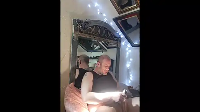 Snapshot of ditchwater chatting on March 2025 02:28:01 PM ditchwater online show from March 2025 02:28:01 PM