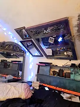 Snapshot of ditchwater chatting on February 2025 05:47:02 PM ditchwater online show from February 2025 05:47:02 PM