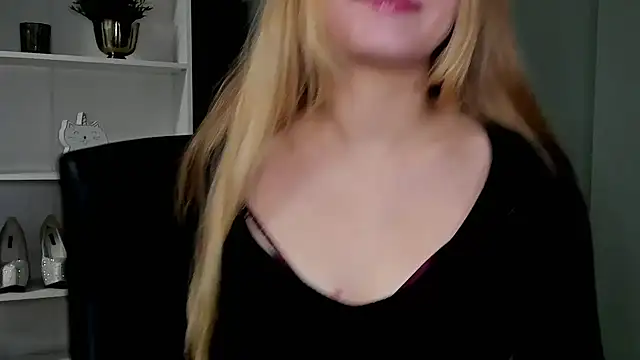 kitty valeria online show from September 2025 08:48:02 PM