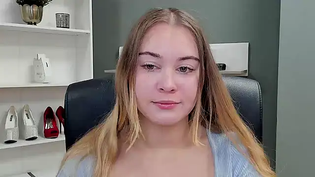 kitty valeria online show from September 2025 06:31:02 AM