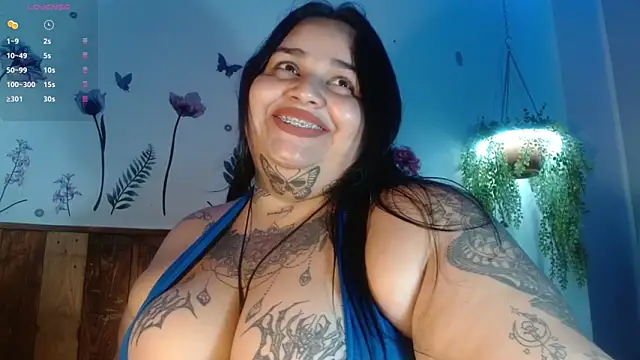 VeronikCuhubby online show from September 2025 01:42:01 PM