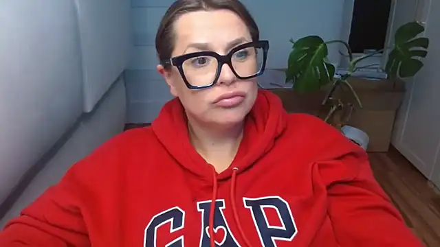 Snapshot of teaseDiana chatting on October 2025 06:41:01 PM teaseDiana online show from October 2025 06:41:01 PM