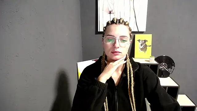 Snapshot of lady_olivia_ chatting on October 2025 02:03:02 PM lady olivia online show from October 2025 02:03:02 PM