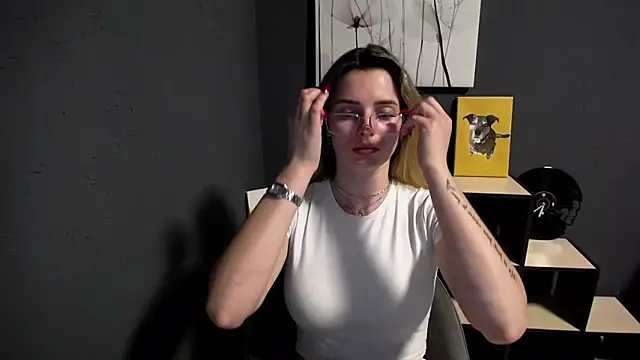 lady olivia  online show from May 2026 01:18:01 PM