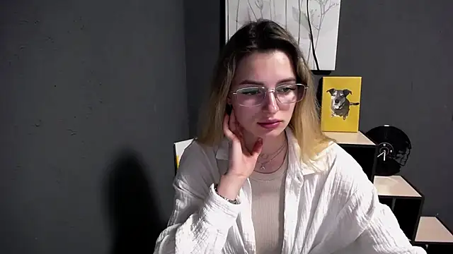 lady olivia  online show from May 2026 01:58:01 PM