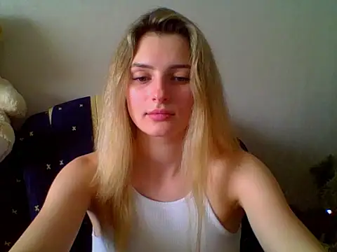 lady olivia  online show from March 2026 02:12:02 PM