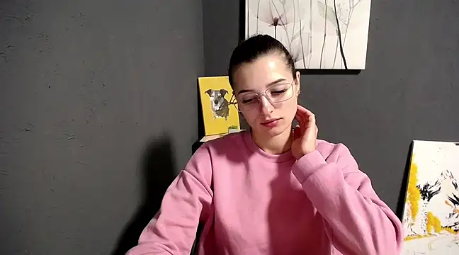 Snapshot of lady_olivia_ chatting on March 2025 02:06:02 PM lady olivia online show from March 2025 02:06:02 PM