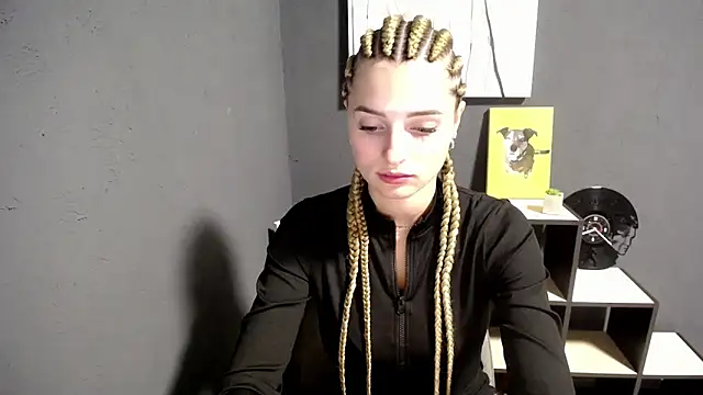 Snapshot of lady_olivia_ chatting on October 2025 01:23:01 PM lady olivia online show from October 2025 01:23:01 PM