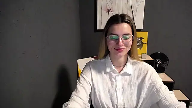 lady olivia  online show from February 2026 03:12:02 PM