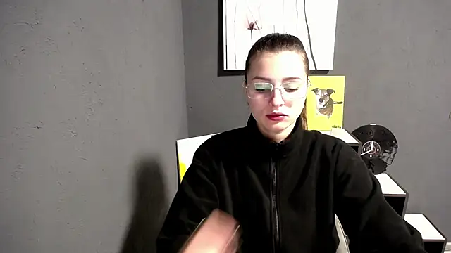 Snapshot of lady_olivia_ chatting on November 2025 04:18:02 PM lady olivia online show from November 2025 04:18:02 PM