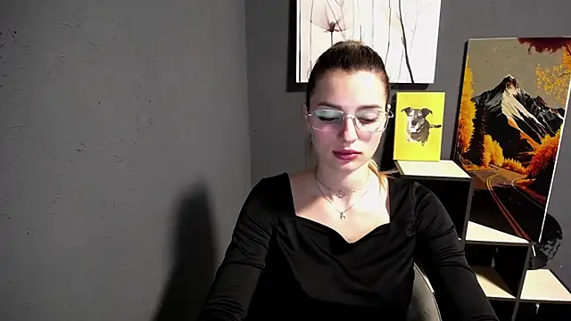 Snapshot of lady_olivia_ chatting on June 2026 12:21:01 PM lady olivia online show from June 2026 12:21:01 PM