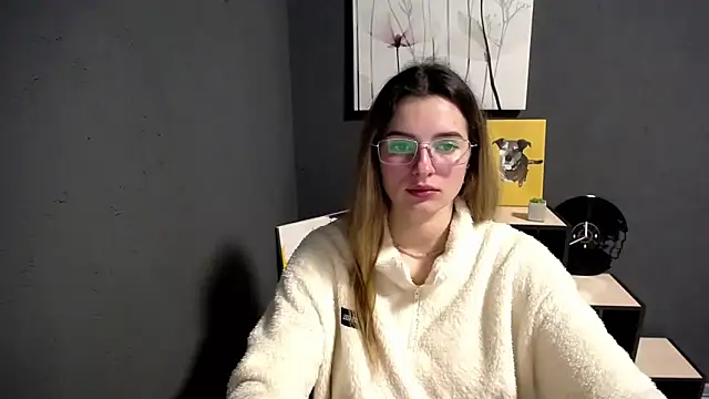 Snapshot of lady_olivia_ chatting on December 2025 01:10:02 PM lady olivia online show from December 2025 01:10:02 PM