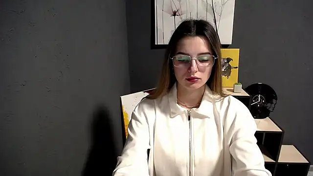 lady olivia  online show from December 2025 01:35:02 PM