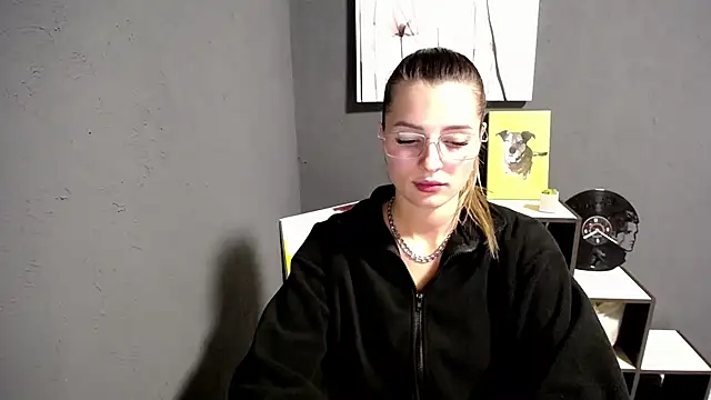 Snapshot of lady_olivia_ chatting on September 2025 02:57:02 PM lady olivia online show from September 2025 02:57:02 PM