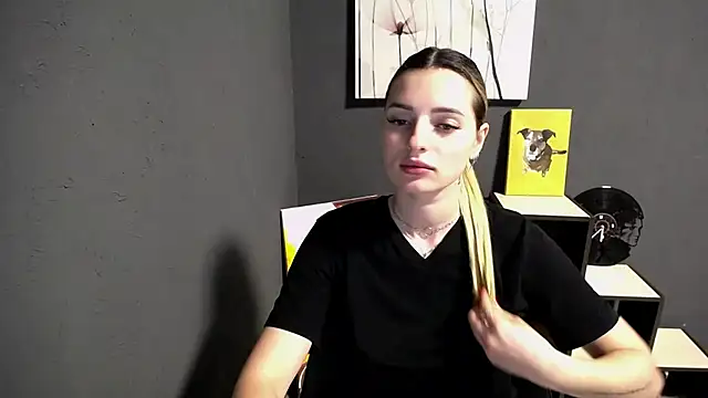 lady olivia  online show from May 2026 04:13:02 PM