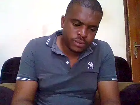 lui cuuty online show from October 2025 12:08:01 PM