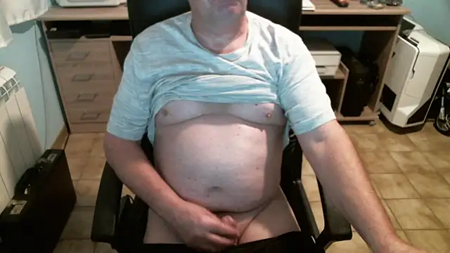 urick10500 online show from December 2025 08:06:02 AM