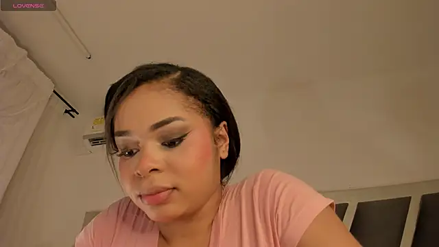 Samanntha Rose online show from December 2025 07:50:02 PM