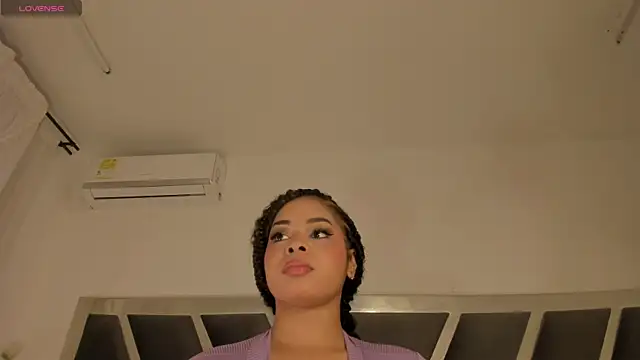 Samanntha Rose online show from November 2025 07:28:01 PM