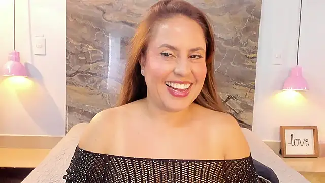 Alisson zambrano online show from September 2025 08:26:02 PM